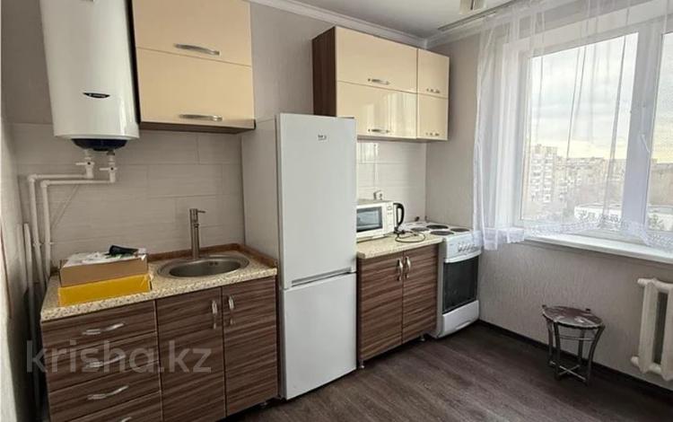 1-комнатная квартира · 37 м² · 8/9 этаж, мкр Юго-Восток — Супермаркет Norma за 16.5 млн ₸ в Караганде, Казыбек би р-н — фото 2