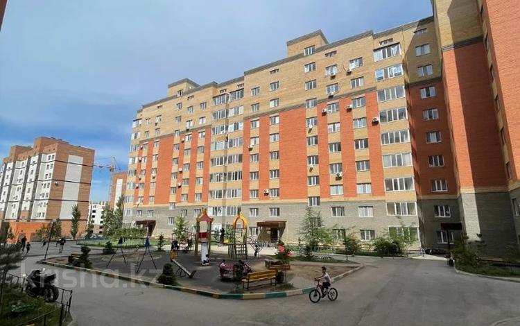 3-бөлмелі пәтер · 83.6 м² · 5/10 қабат, Алтын орда ш/а., бағасы: 28 млн ₸ в Актобе, мкр. Алтын орда — фото 2