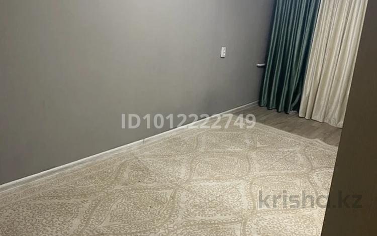 1-комнатная квартира · 50 м² · 5/5 этаж, Привокзальный 28 за 120 000 ₸ в Атырау, мкр Привокзальный-5 — фото 2