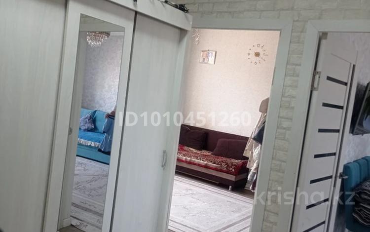 2-бөлмелі пәтер · 54 м² · 3/5 қабат, Заводская 63, бағасы: 30 млн ₸ в Боралдае (Бурундай), мкр Водник-2 — фото 2