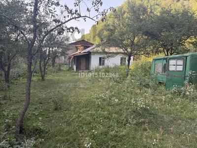 Часть дома · 2 комнаты · 60 м² · 8 сот., мкр Сулусай за 20 млн ₸ в Алматы, Медеуский р-н