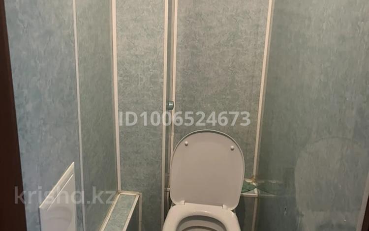 2-комнатная квартира · 49.9 м² · 4/5 этаж, мкр 8, Санкибай батыра 173 за 135 000 〒 в Актобе — фото 2