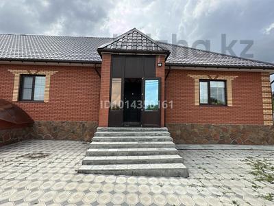 Үйдің бір бөлігі · 4 бөлме · 240 м² · 5 жүзд., Рейша 11/11 2, бағасы: 110 млн ₸ в Усть-Каменогорске