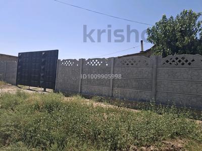 Отдельный дом · 3 комнаты · 100 м² · 10 сот., мкр Азат Аққыр 8 за 15 млн 〒 в Шымкенте, Енбекшинский р-н