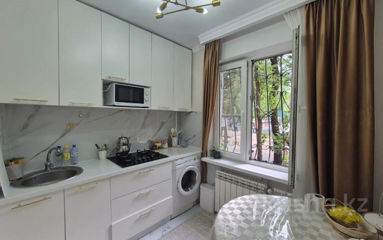 3-комнатная квартира · 54 м² · 1/5 этаж, мкр Орбита-1 за 42.5 млн ₸ в Алматы, Бостандыкский р-н — фото 2