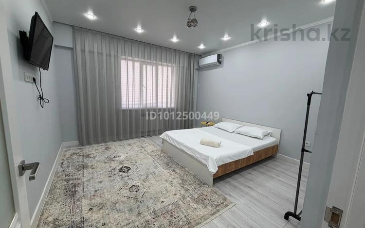 1-бөлмелі пәтер · 45 м² · 2/9 қабат, Нұрсая ш/а., Елорда 6/3, бағасы: 14 000 ₸ в Атырау, мкр Нурсая — фото 14