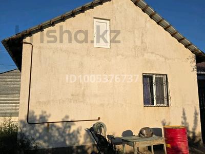 Отдельный дом · 2 комнаты · 56 м² · 9 сот., мкр Самал, Қара бура 26 за 25 млн ₸ в Атырау