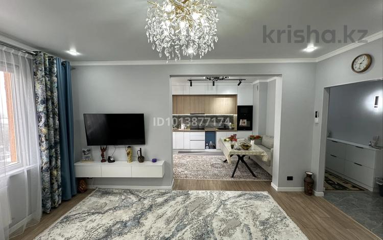 2-комнатная квартира · 63 м² · 9/16 этаж, мкр Калкаман-2, Абишева за 46 млн ₸ в Алматы, Наурызбайский р-н — фото 2