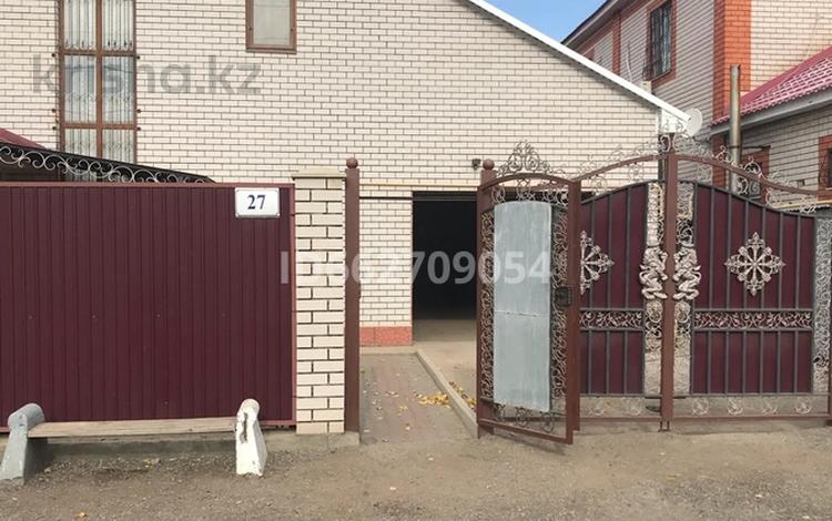Жеке үй · 5 бөлме · 250 м² · 10 жүзд., Авиатор 2, бағасы: 87 млн ₸ в Актобе — фото 2