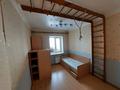 4-комнатная квартира, 87.7 м², 3/6 этаж помесячно, Гагарина 84 за 220 000 〒 в Павлодаре — фото 4