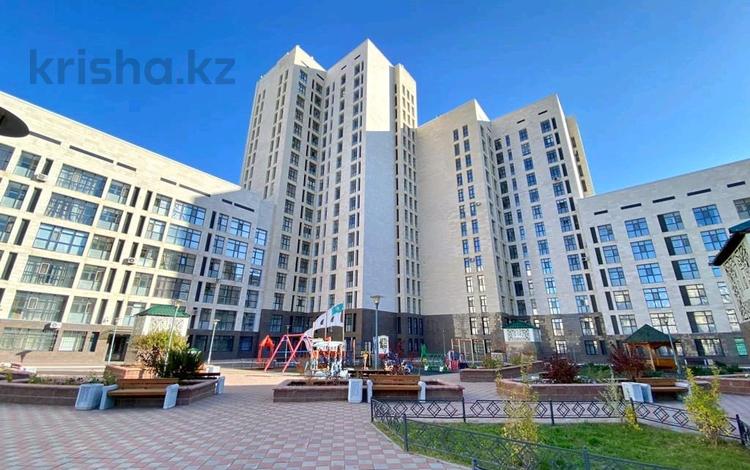 1-комнатная квартира, 43 м², 17/18 этаж, Мәңгілік Ел 51 — Улы Дала