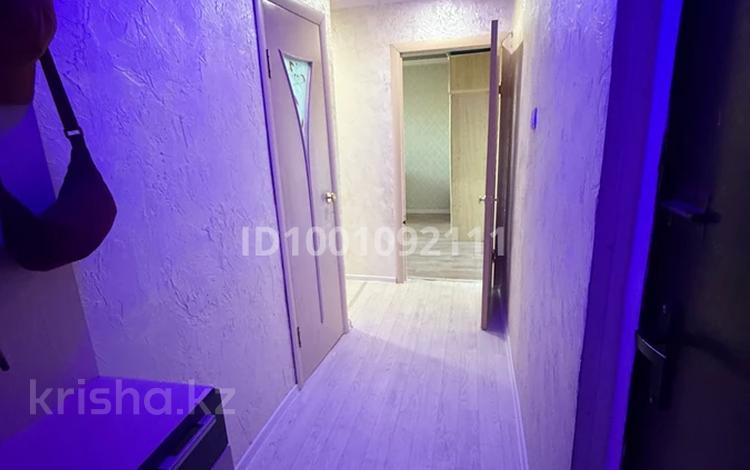 1-бөлмелі пәтер · 34 м² · 3/5 қабат, Р.Кошкарбаева 9, бағасы: 6 млн ₸ в Приозёрске — фото 11