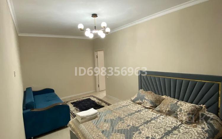 1-комнатная квартира · 40 м² · 2/12 этаж, Райымбека 259 за 260 000 ₸ в Алматы, Жетысуский р-н — фото 2