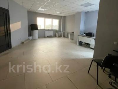 3-комнатная квартира · 120.6 м² · 4/30 этаж, Аль-Фараби за 125 млн 〒 в Алматы, Бостандыкский р-н