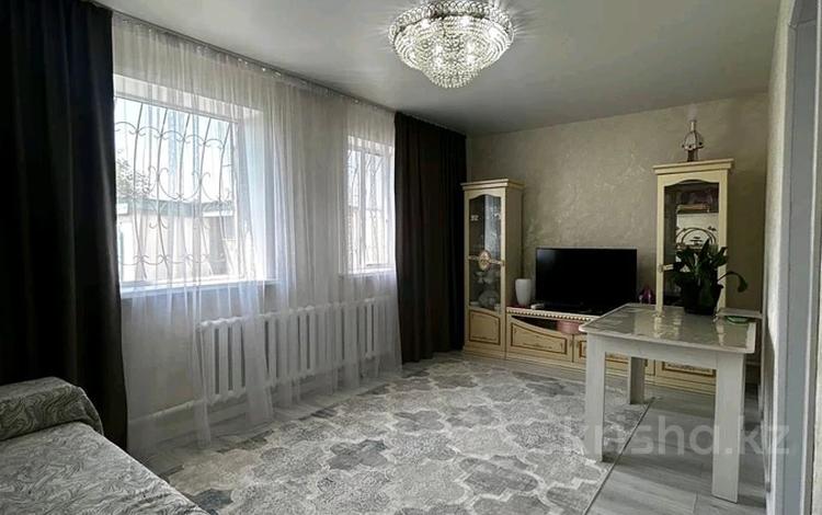 Отдельный дом · 3 комнаты · 57.7 м² · 6 сот., Восточный правый 2200 за 15 млн ₸ в Семее — фото 2