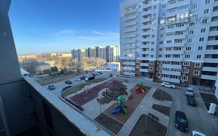 4-бөлмелі пәтер · 114 м² · 8/12 қабат, 4-й микрорайон 62, бағасы: 45 млн ₸ в Конаеве — фото 2