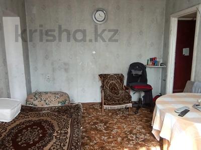2-комнатная квартира, 36 м², 2/5 этаж, 4 МКР за 9.5 млн 〒 в Талдыкоргане, мкр Жастар