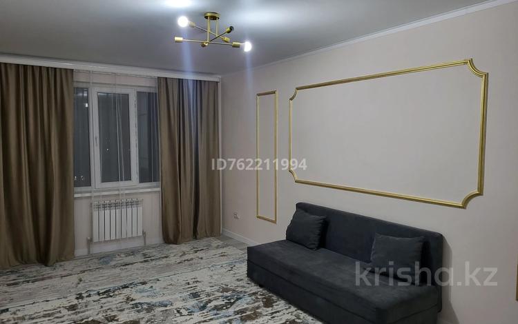 1-бөлмелі пәтер · 48 м² · 7/7 қабат, мкр Акбулак 206/7 — Рыскулова Шарипова, бағасы: 200 000 ₸ в Алматы, Алатауский р-н — фото 2