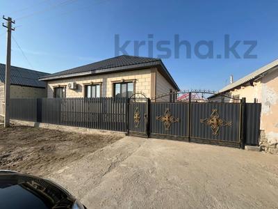 Отдельный дом · 4 комнаты · 180 м² · 10 сот., мкр Жумыскер, Акканыма Байдуллина 1 за 50 млн 〒 в Атырау