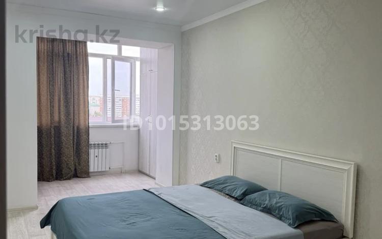 2-бөлмелі пәтер · 70 м² · 8/10 қабат, Қадыр Мырза-Әли ш/а., Абулхаир хана 177, бағасы: 300 000 ₸ в Уральске, мкр Кадыра Мырза-Али — фото 14