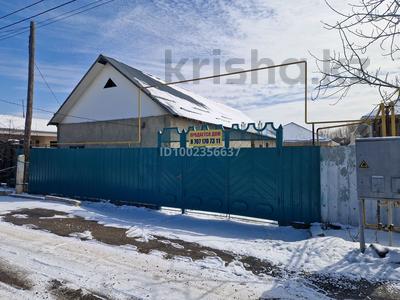 Жеке үй · 4 бөлме · 130 м² · 6 сот., 4 переулок Суйлейменова 13, бағасы: 22.5 млн 〒 в Таразе