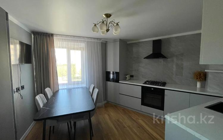 3-бөлмелі пәтер · 91.1 м² · 3/6 қабат, Воинов Интернационалистов 1/1 — мкр-н Наурыз, бағасы: 48 млн ₸ в Костанае — фото 2