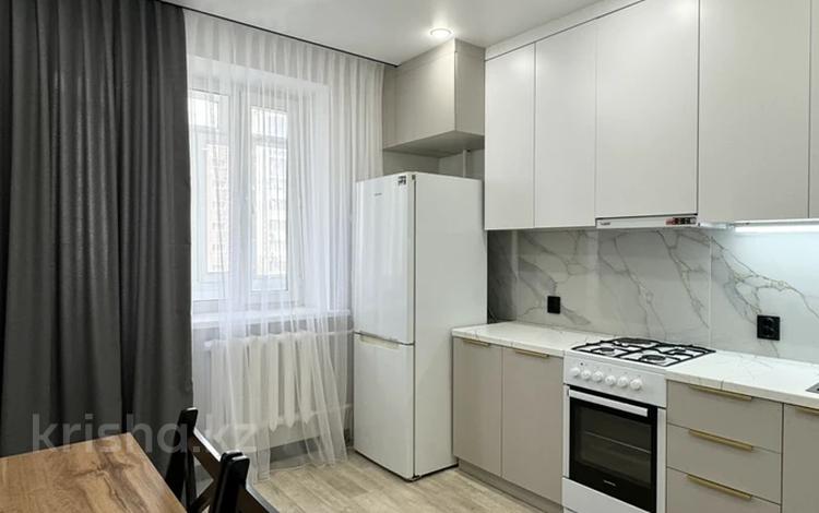 1-бөлмелі пәтер · 40 м² · 3/9 қабат, момышулы 4, бағасы: 25 млн ₸ в Астане, Алматы р-н — фото 2