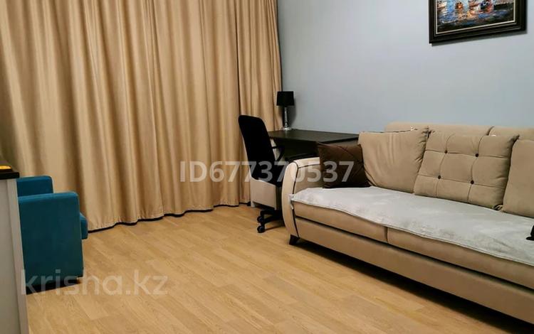 1-комнатная квартира · 45 м² · 1/9 этаж, мкр Жетысу-2 — Абая Саина за 250 000 ₸ в Алматы, Ауэзовский р-н — фото 2
