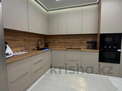 2-бөлмелі пәтер · 79.8 м² · 4/6 қабат, Папанина 34А, бағасы: 47.5 млн ₸ в Семее