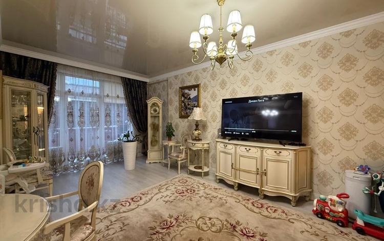 4-бөлмелі пәтер · 170 м² · 1/6 қабат, Мирас ш/а. 128/3, бағасы: ~ 140 млн ₸ в Алматы, Бостандыкский р-н — фото 16