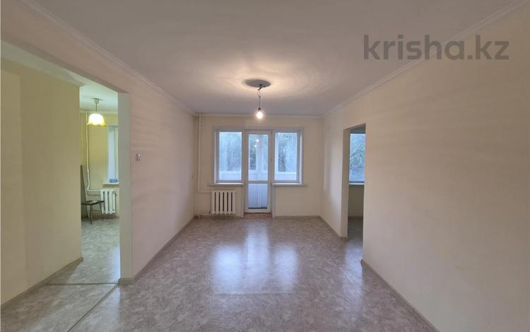 2-комнатная квартира · 44.9 м² · 4/5 этаж, Майкудук, 12й микрорайон за 9.9 млн ₸ в Караганде, Алихана Бокейханова р-н — фото 2
