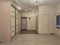 4-комнатная квартира · 155.9 м² · 4/8 этаж, Пр. Санкибай Батыра за 80 млн ₸ в Актобе — фото 20