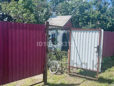 Дача · 2 комнаты · 30 м² · 8.7 сот., Персиковая 450/23 за 4.2 млн ₸ в Уральске