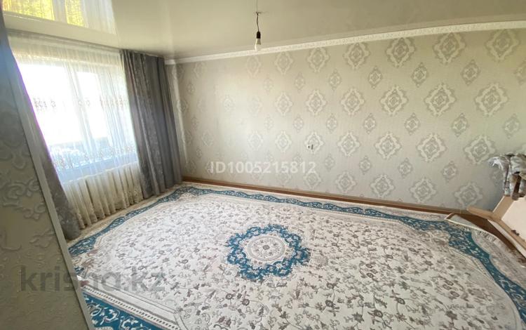 3-бөлмелі пәтер · 70 м² · 3/3 қабат, Жангозина 12 — Городок баня, бағасы: 21 млн ₸ в Каскелене — фото 2