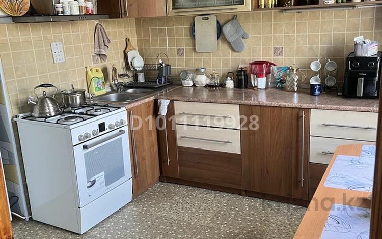 4-бөлмелі пәтер · 74 м² · 4/5 қабат, мкр Орбита-1 24, бағасы: 65 млн ₸ в Алматы, Бостандыкский р-н — фото 2