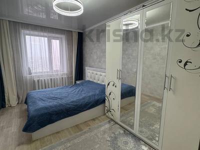3-комнатная квартира · 66 м² · 10/10 этаж, Майкудук, мкр Голубые пруды за 24 млн ₸ в Караганде, Алихана Бокейханова р-н