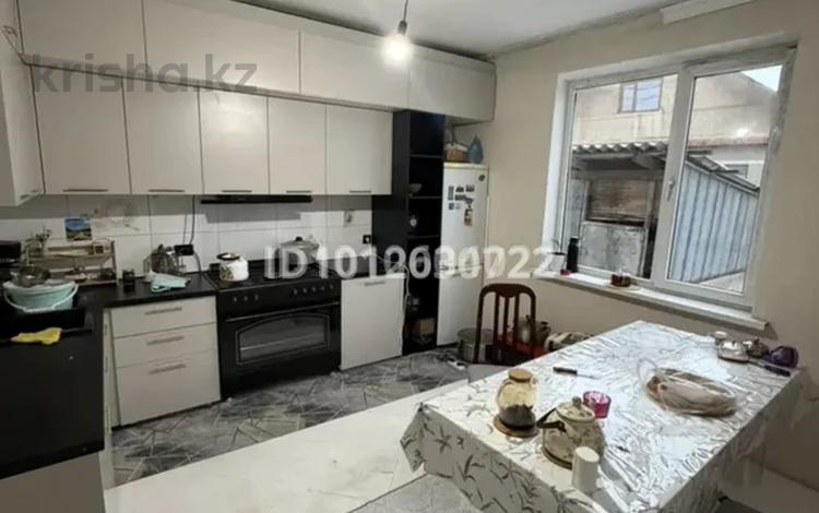 Жеке үй · 5 бөлме · 200 м² · 7 сот., ул. 9-я Линия 95, бағасы: 22 млн ₸ в  — фото 3