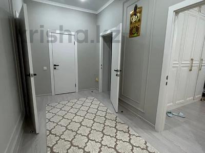 3-комнатная квартира · 121 м² · 3/5 этаж, мкр. Алтын орда за 37 млн ₸ в Актобе