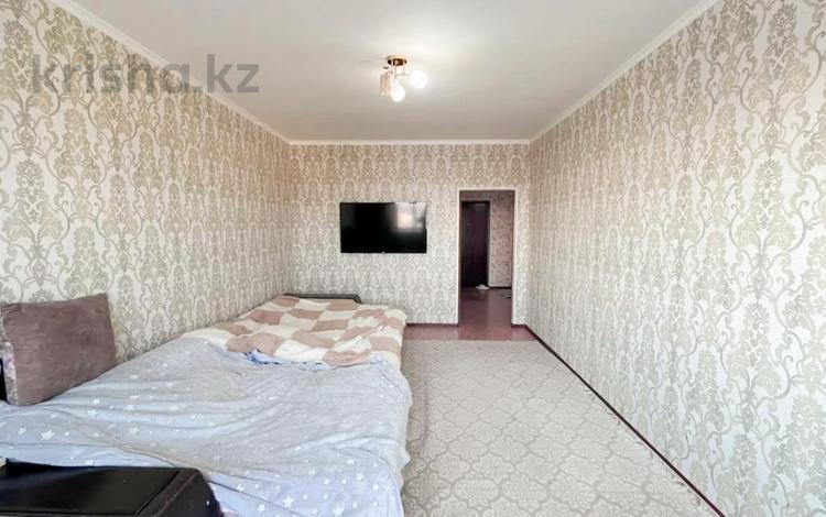 1-комнатная квартира · 48 м² · 13/16 этаж, болашак за 17.3 млн ₸ в Талдыкоргане, мкр Болашак — фото 8
