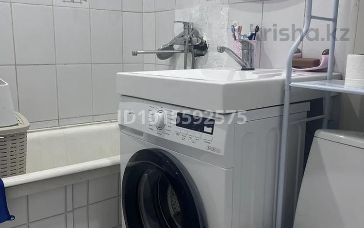 3-бөлмелі пәтер · 45 м² · 4/5 қабат, Амре Кашаубаева 5, бағасы: 220 000 ₸ в Усть-Каменогорске, Ульбинский — фото 2