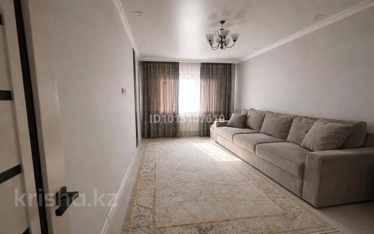 2-бөлмелі пәтер · 62.5 м² · 5/10 қабат, Шұғыла ш/а., Жунисова 8/7, бағасы: 33.5 млн ₸ в Алматы, Наурызбайский р-н — фото 2