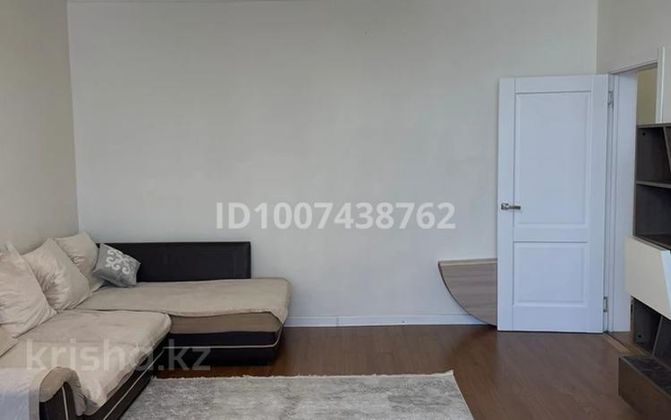 3-комнатная квартира · 100 м² · 4 этаж, Момышулы 13/2 за 300 000 〒 в Астане, Алматы р-н — фото 2