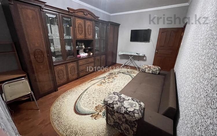 2-бөлмелі пәтер · 60 м² · 5/5 қабат, Сары Арқа ш/а 38, бағасы: 19 млн ₸ в Атырау, мкр Сары Арка — фото 2
