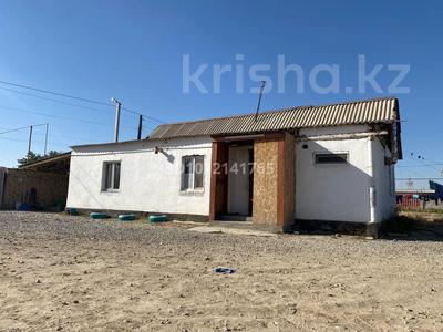 Жеке үй · 4 бөлме · 90 м² · 18 жүзд., ул. Орынбасара Суинбайулы 4В, бағасы: 9.5 млн ₸ в Жамбылской обл.