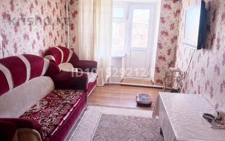 3-бөлмелі пәтер · 52.8 м² · 2/3 қабат, Б.Момышулы 36 — Арбата, бағасы: 12 млн ₸ в Зайсане — фото 8