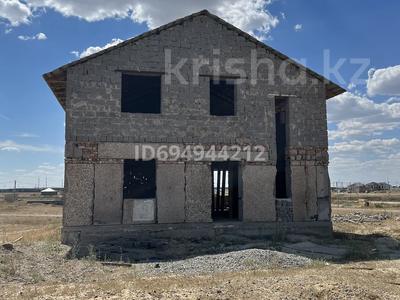 Жер үй мен саяжайлар в Улытау обл.: Жеке үй · 5 бөлме · 180 м² · 10 сот., Жезказган, бағасы: 13 млн 〒 Жеке үй · 5 бөлме · 180 м² · 10 сот., Жезказган, бағасы: 13 млн 〒