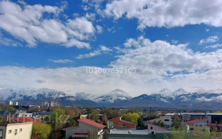 3-бөлмелі пәтер · 85 м² · 6/10 қабат, Мамыр-2 ш/а. 16 — Шаляпина между Сауна и Момышулы, бағасы: 75 млн ₸ в Алматы, Ауэзовский р-н — фото 15