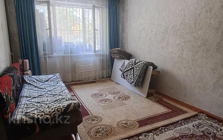 2-бөлмелі пәтер · 45 м² · 2/5 қабат, Самал ш/а., бағасы: 11 млн ₸ в Таразе, мкр Самал — фото 2
