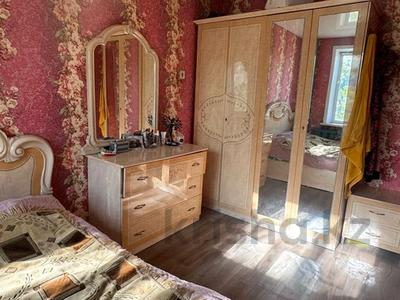 4-комнатная квартира · 81 м² · 3/5 этаж, М. жусупа 151 — 31 микрорайон за 16.5 млн 〒 в Экибастузе