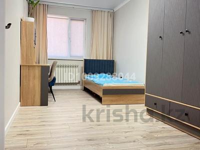 3-комнатная квартира · 94 м² · 2/5 этаж, балапанова 16 за 46.5 млн 〒 в Талдыкоргане, мкр Бирлик